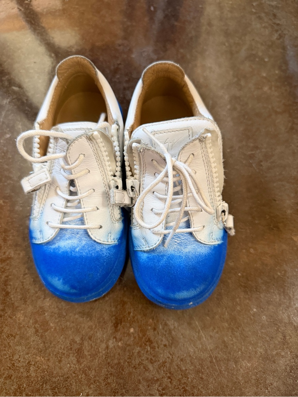 Giuseppe Zanotti Kids White and Blue Ombre Lace-Up Sneakers